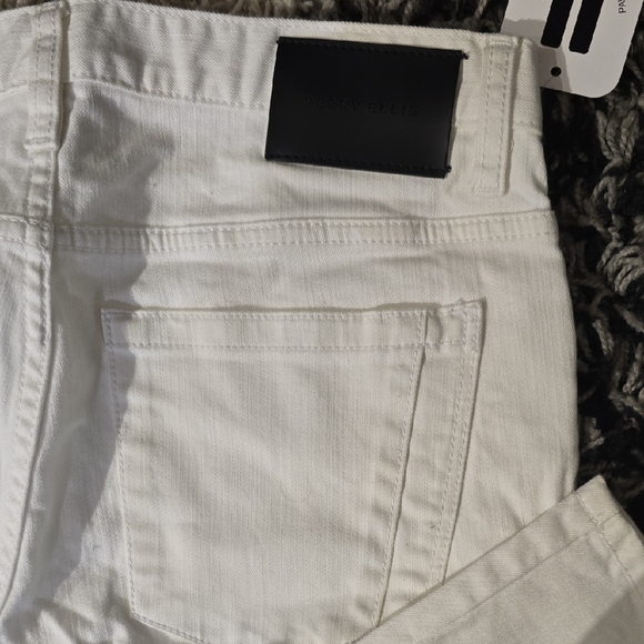 Perry Ellis Off-White Denim Jeans - Picture 6 of 8